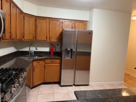 10 Leahy Court Franklin NJ 08873