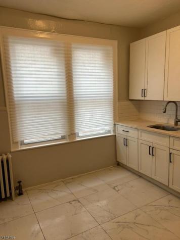 198 Eastern Parkway Newark NJ 07106