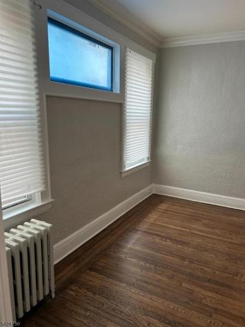 198 Eastern Parkway Newark NJ 07106