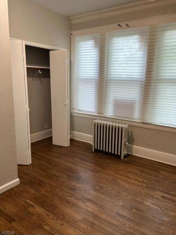 198 Eastern Parkway Newark NJ 07106