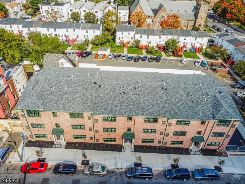 85 4TH Ave. Unit 2a Newark NJ 07104