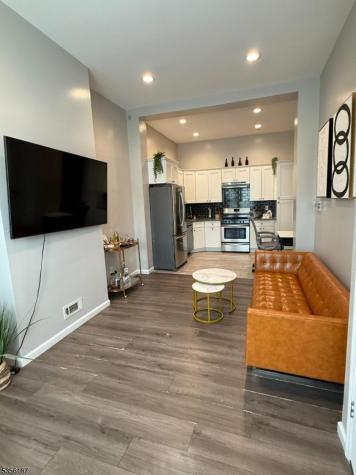 256 Fairmount Avenue Jersey City NJ 07306