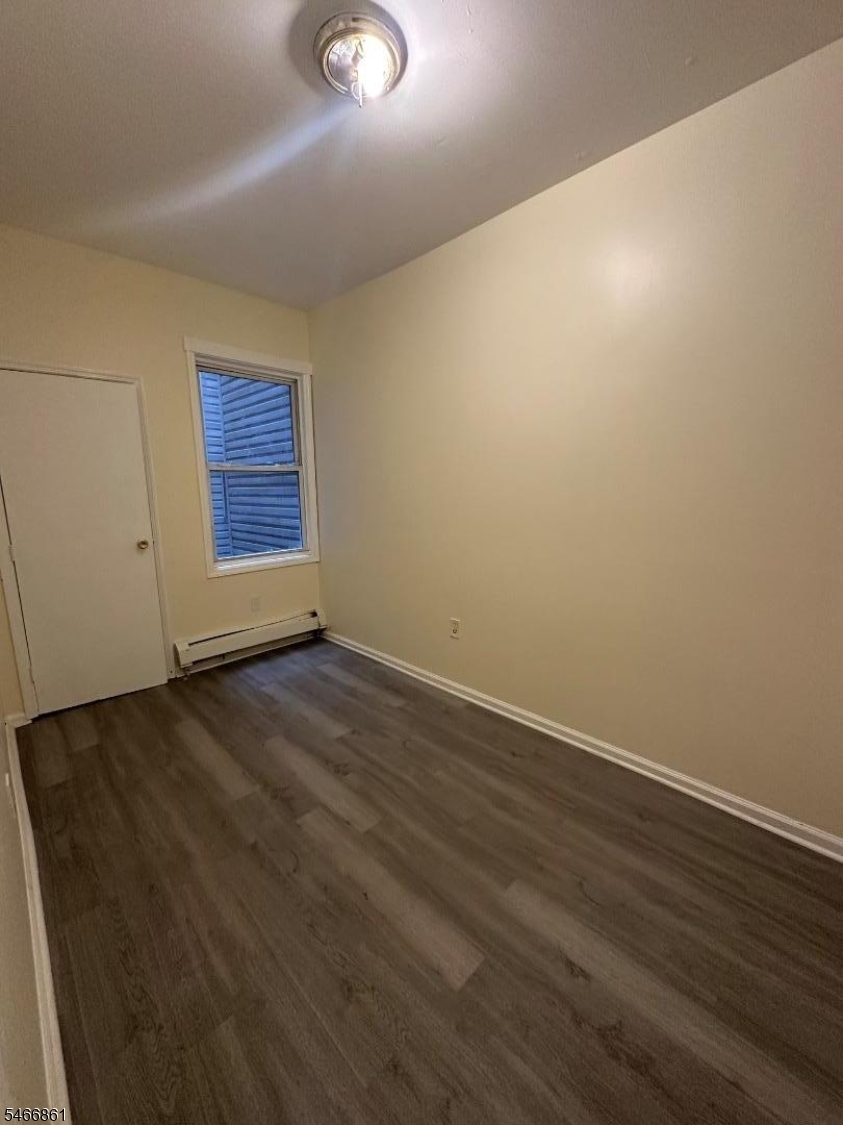 339 16TH Avenue Irvington NJ 07111