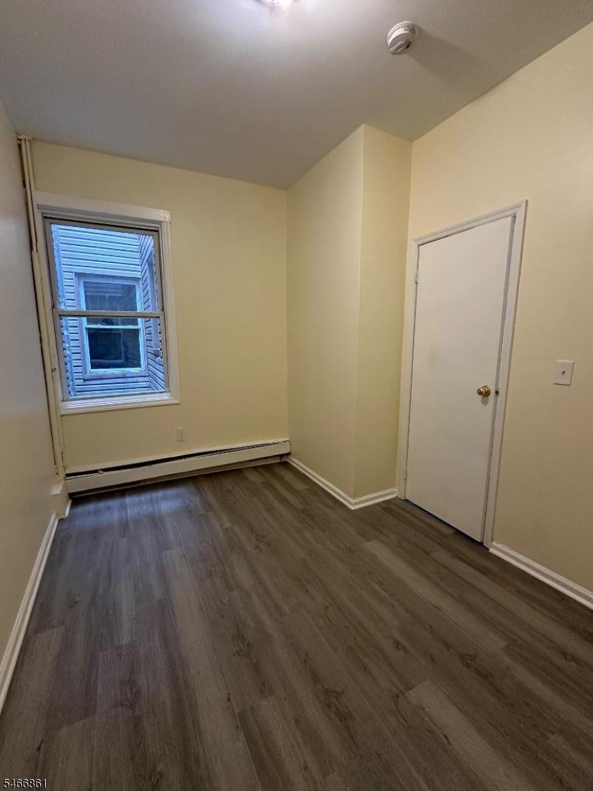 339 16TH Avenue Irvington NJ 07111