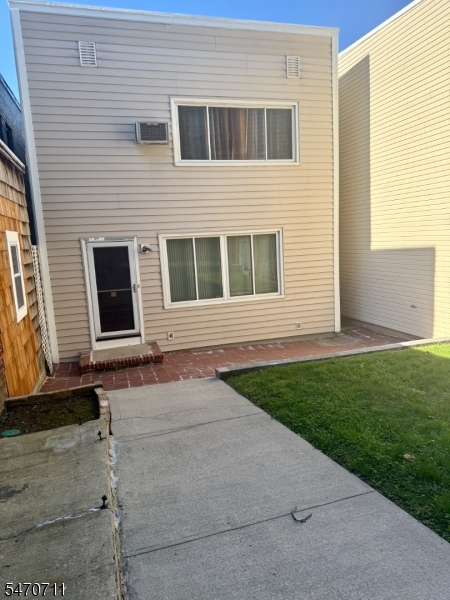 158 Nelson Avenue Jersey City NJ 07307