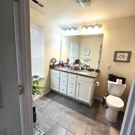 76 Albert Court Randolph NJ 07869