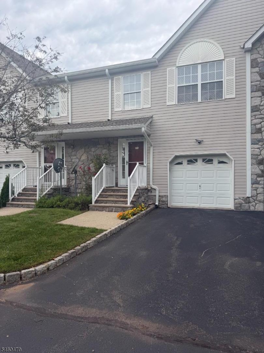 21 Jill Court Franklin NJ 08873