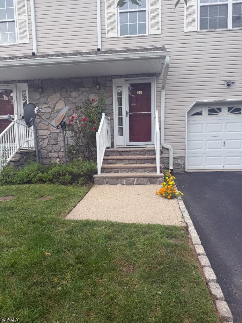 21 Jill Court Franklin NJ 08873