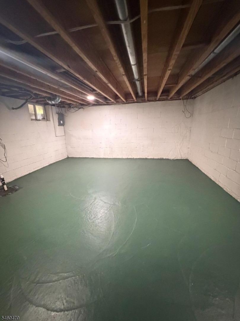 21 Jill Court Franklin NJ 08873