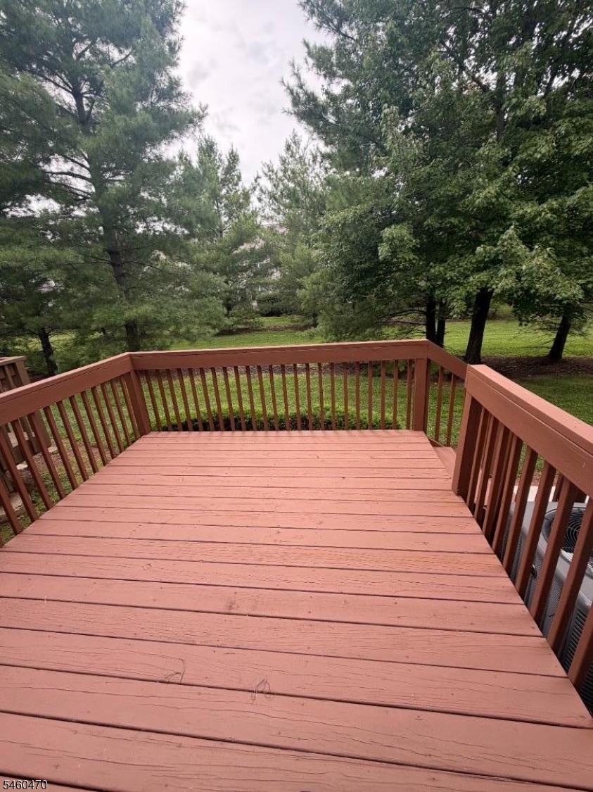 21 Jill Court Franklin NJ 08873