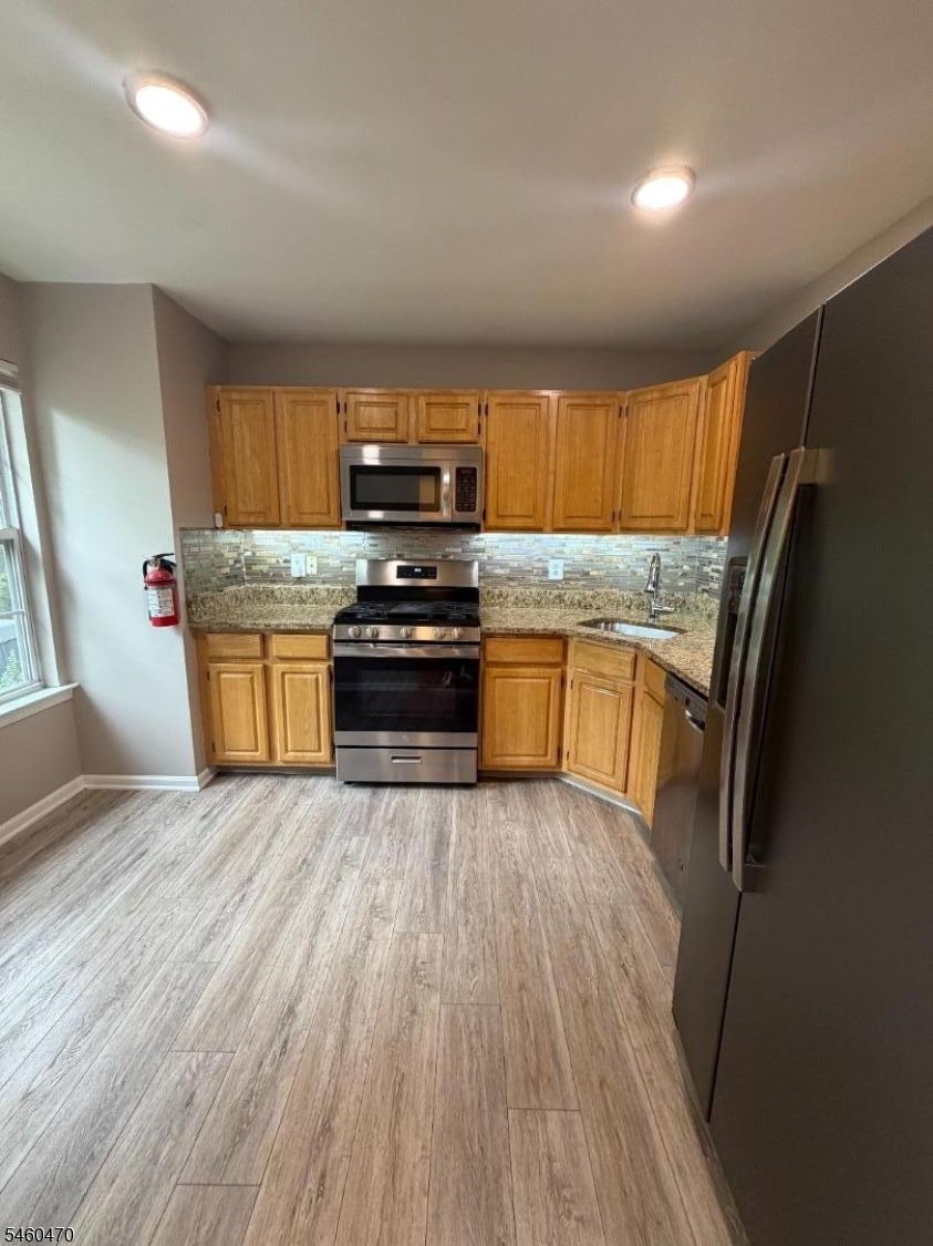 21 Jill Court Franklin NJ 08873