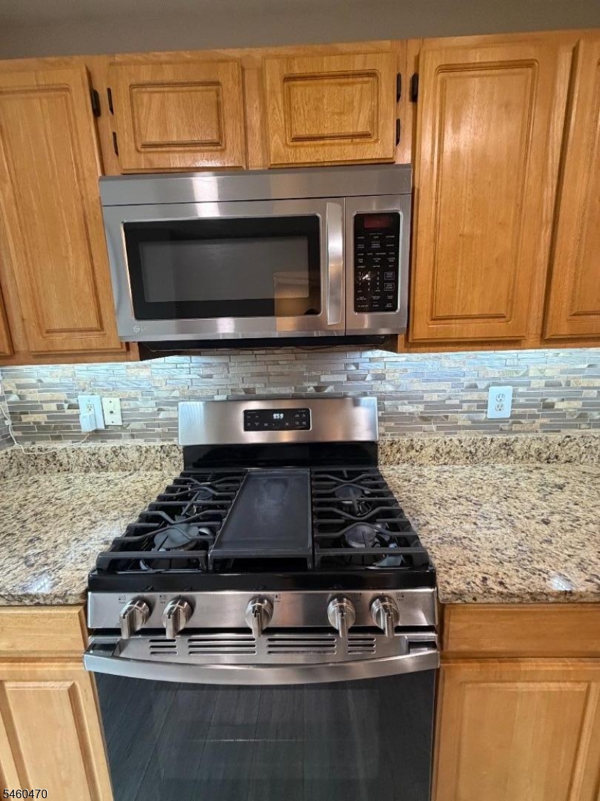 21 Jill Court Franklin NJ 08873