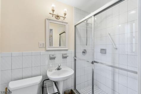 50 Glenwood Avenue Unit 505 Jersey City NJ 07306