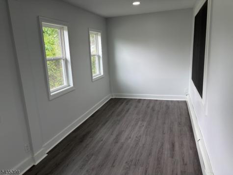 1104 N Washington Avenue Green Brook NJ 08812