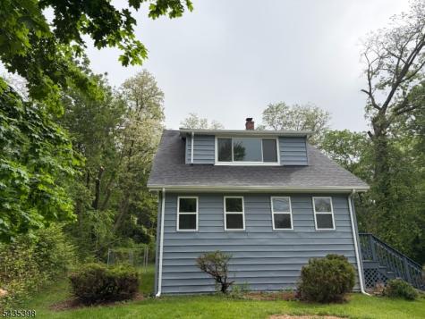 1104 N Washington Avenue Green Brook NJ 08812