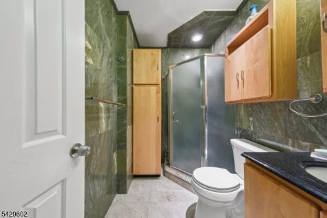 212 Westchester Court Union NJ 07083