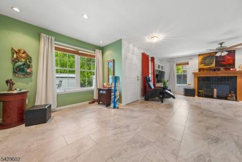 212 Westchester Court Union NJ 07083