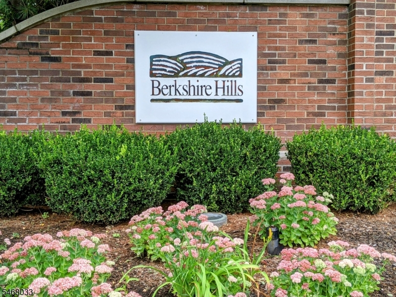 418 Dalton Court Denville NJ 07834