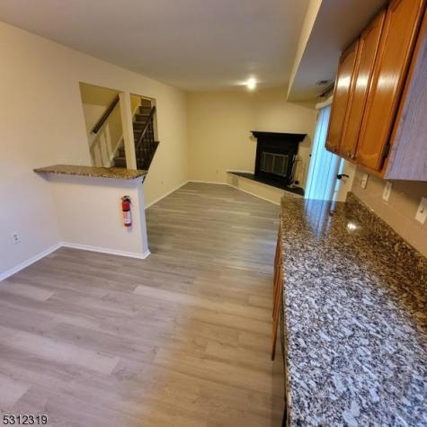 348 Cotswold Place Franklin NJ 08873