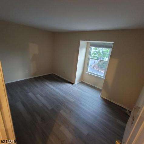 348 Cotswold Place Franklin NJ 08873