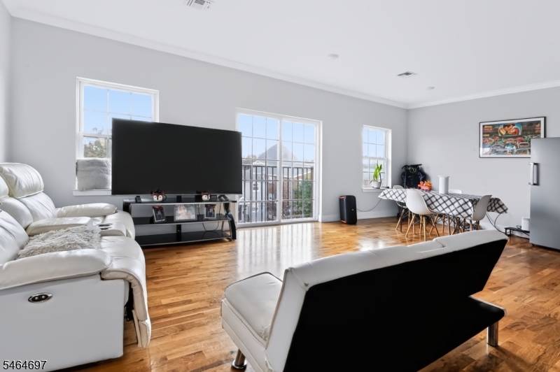 313 Doyle Street Elizabeth NJ 07206