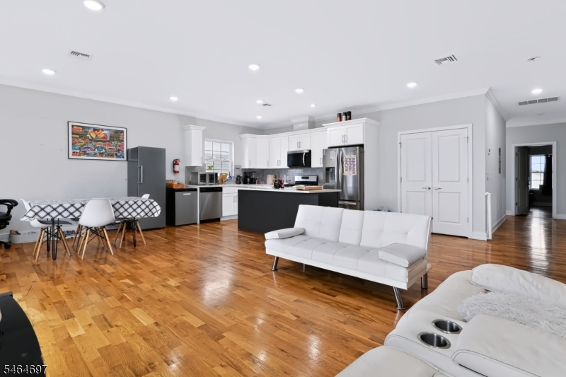 313 Doyle Street Elizabeth NJ 07206