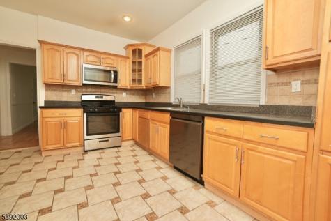466 Cortlandt Street 2nd Fl Belleville NJ 07109