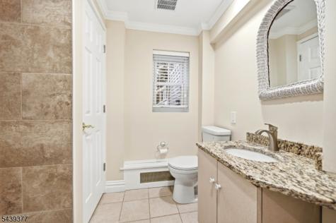47 Crossbrook Road Livingston NJ 07039
