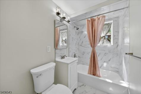 513 Brooklawn Avenue Roselle NJ 07203