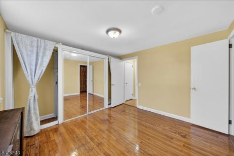 513 Brooklawn Avenue Roselle NJ 07203