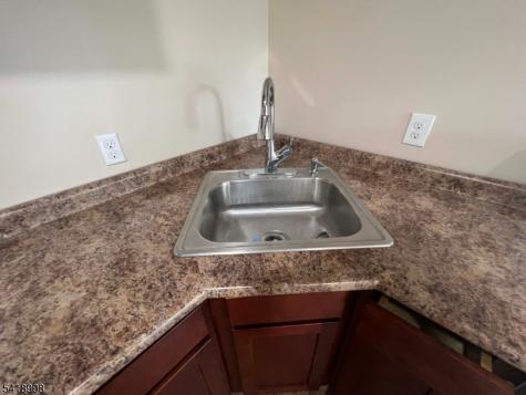 562 Summer Street Paterson NJ 07501