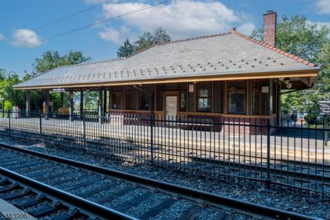 207 N Fullerton Avenue Montclair NJ 07042