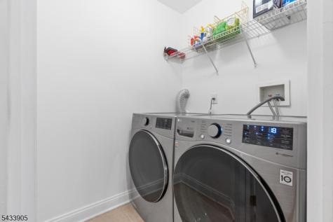 162 Blue Heron Drive Secaucus NJ 07094