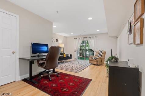 162 Blue Heron Drive Secaucus NJ 07094