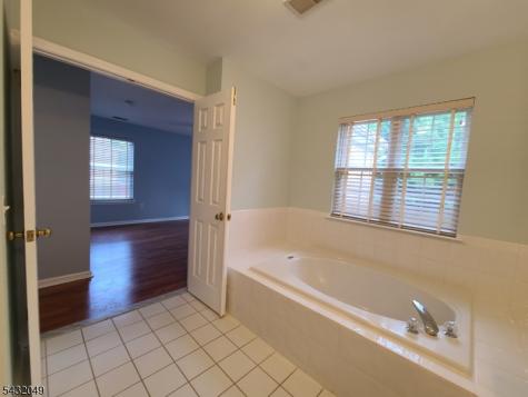 16 Scarlet Oak Drive Montgomery NJ 08540