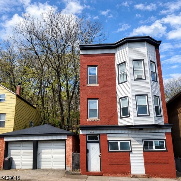 144 N 8th Street Hawthorne NJ 07506