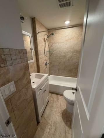 144 N 8th Street Hawthorne NJ 07506