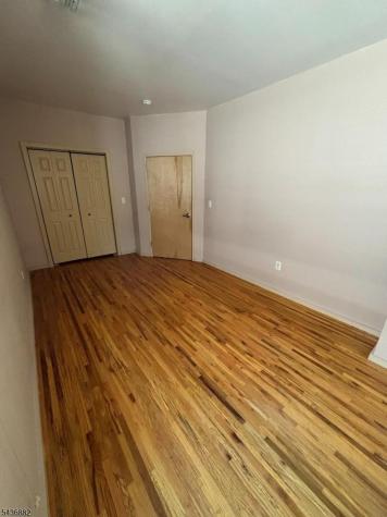 213 Lakeview Avenue Clifton NJ 07011