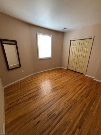 213 Lakeview Avenue Clifton NJ 07011