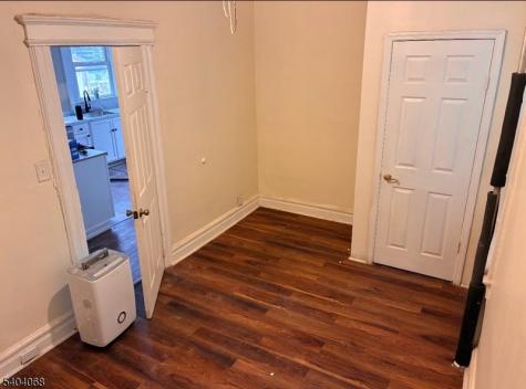45 Finlay Place Newark NJ 07106