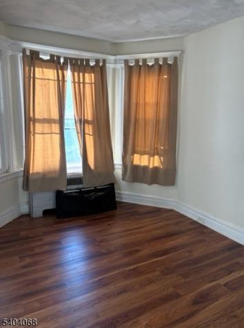 45 Finlay Place Newark NJ 07106