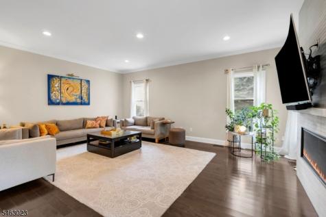 7 Gordon Place Bernards NJ 07920