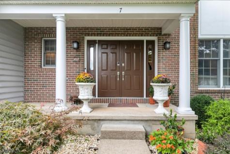 7 Gordon Place Bernards NJ 07920