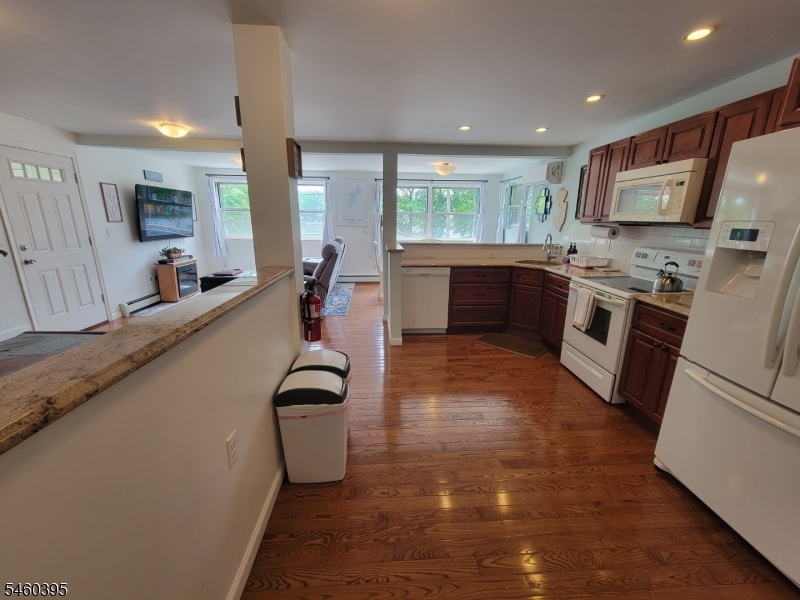 15 S Lakeside Avenue Jefferson NJ 07849