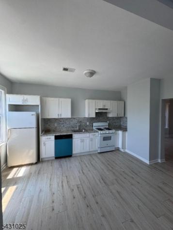 28 Niles Street Elizabeth NJ 07202