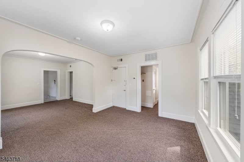 11 Evergreen Avenue Bloomfield NJ 07003