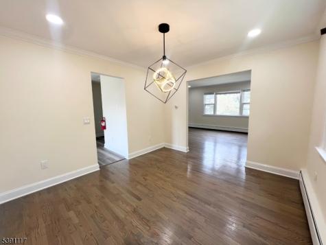 55 Lincoln Circle Flemington NJ 08822