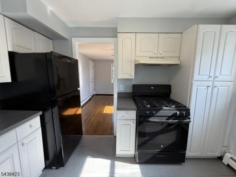824 2ND Street Dunellen NJ 08812