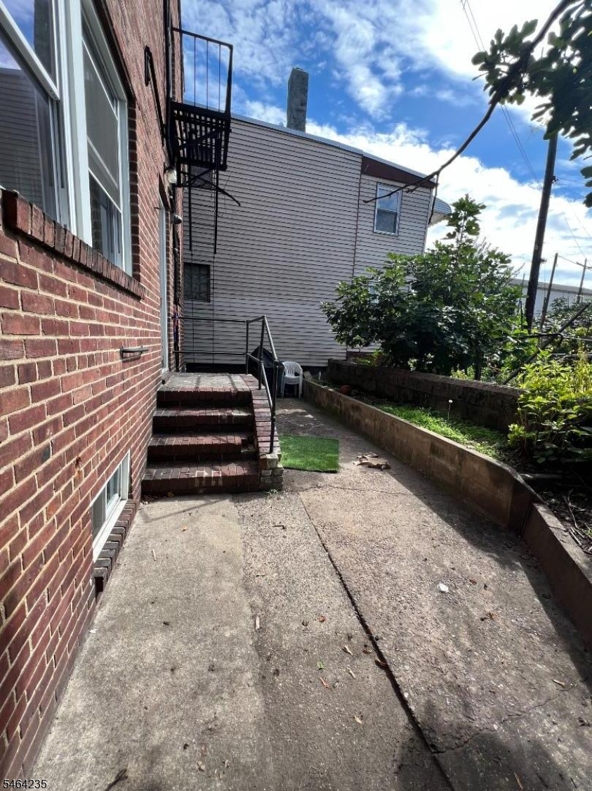 190 Jefferson Street Newark NJ 07105