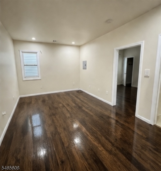 467 Hawthorne Avenue Newark NJ 07112